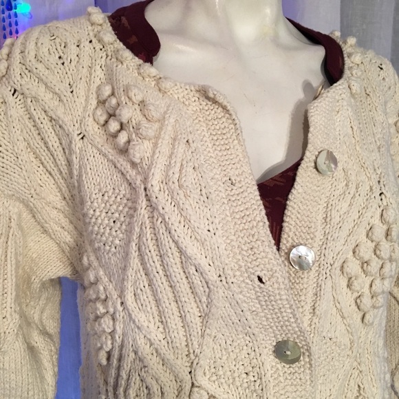 Helen McCabe cardigan sweater - Picture 2 of 8